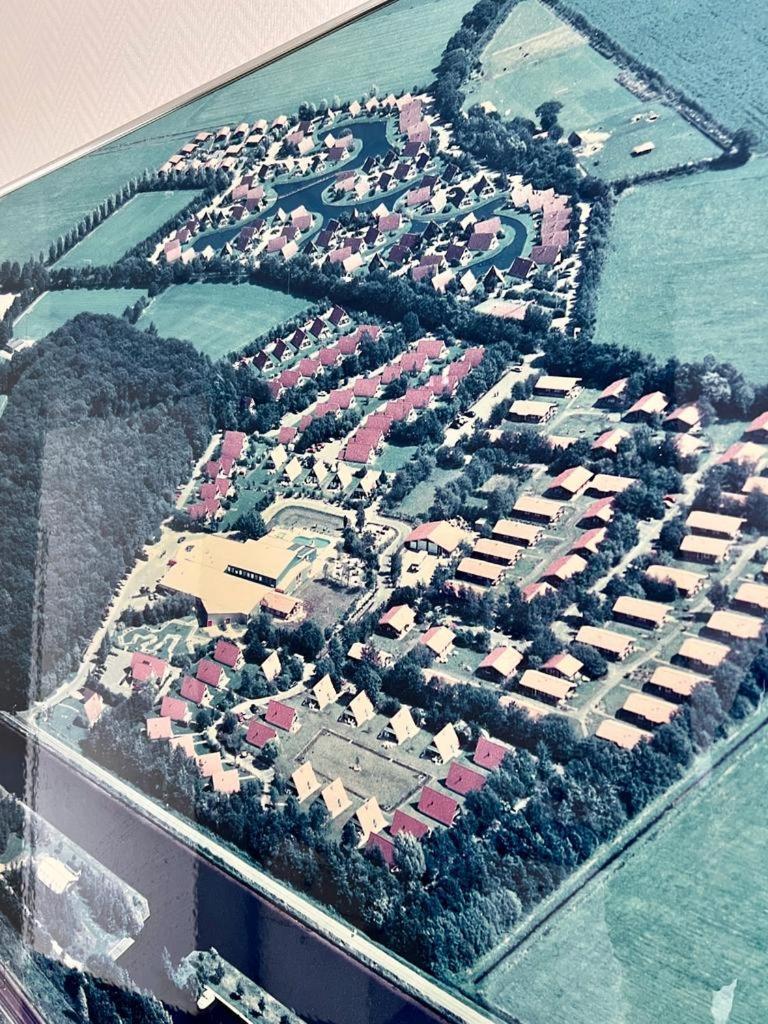 Het Familie Boshuisje - Vakantiewoning Op Prachtig Park Met Veel Faciliteiten Inc Ligbad Gramsbergen Exterior photo